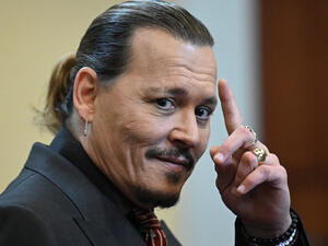 Arab Celebs celebrate Johny Depp's win