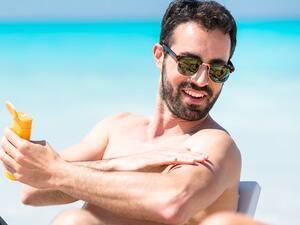 جميلة البوابة: عزيزي الرجل مكون واحد لبشرتك