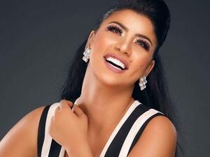 كارولين عزمي