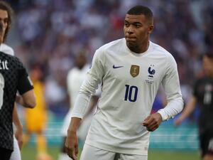 France's forward Kylian Mbappe looks on during the UEFA Nations League - League A Group 1 football match between France and Croatia at the Stade de France in Saint-Denis, on the outskirts of Paris on June 13, 2022. (Photo by Thomas SAMSON / AFP)
