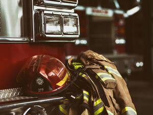 firefighter's helmet