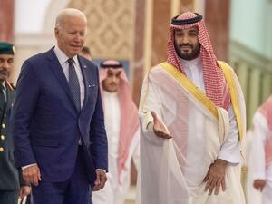 الرياض: يد السعودية ممدودة لايران 