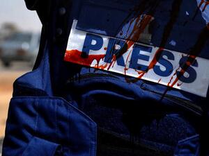 "بلا حدود" تطالب يوتلسات بالتوقف عن بثّ قنوات روسية