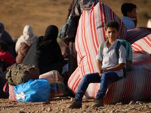 المسؤولون يصعدون ضد اللاجئين السوريين