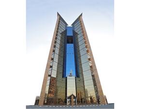 مصرف الشارقة الإسلامي يطلق حملة بطاقة "سمايلز" المغطاة لهذا الصيف