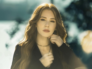 Elçin Sangu