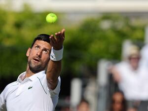 جوكوفيتش يظفر باللقب (المصدر: أ ف ب)