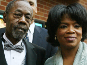  Vernon Winfrey 