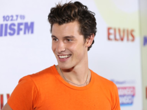 Mendes' Wonder concert tour began June 27