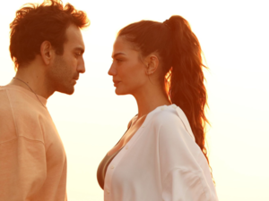 Demet Özdemir  Buğra Gülsoy