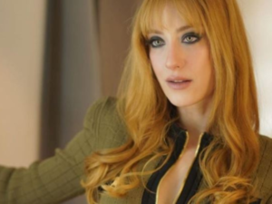 Hazal Kaya 