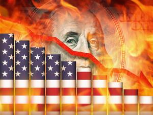 US: GDP Contracts for Second-Straight Quarter, Fuels Recession Fears