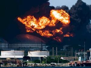 حريق في مستودع للنفط في كوبا