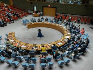 منصور: الفلسطينيون بحاجة للحماية وأطفالنا يستحقونها