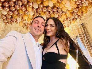 Demet Özdemir and  Oğuzhan Koç got engaged last month 