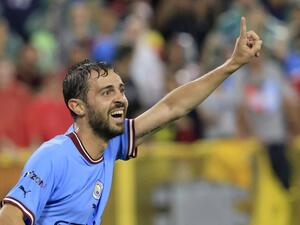 Bernardo Silva of Manchester City reacts during the pre-season friendly match between Bayern Munich and Manchester City at Lambeau Field on July 23, 2022 in Green Bay, Wisconsin. Justin Casterline/Getty Images/AFP (Photo by Justin Casterline / GETTY IMAGES NORTH AMERICA / Getty Images via AFP)