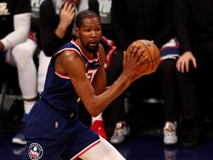 Kevin Durant #7 of the Brooklyn Nets takes the ball during Game Four of the Eastern Conference First Round Playoffs against the Boston Celtics at Barclays Center on April 25, 2022 in the Brooklyn borough of New York City. (Photo by ELSA / GETTY IMAGES NORTH AMERICA / Getty Images via AFP)