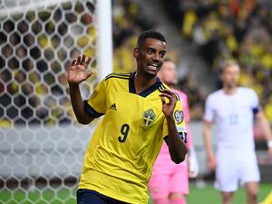 Sweden's forward Alexander Isak reacts during the FIFA World Cup Qualifier football match Sweden vs Czech Republic in Solna, on March 24, 2022. (Photo by Jonathan NACKSTRAND / AFP)