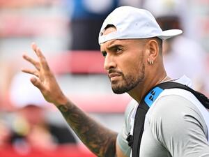 Nick Kyrgios of Australia makes his way to centre court prior to his match against Daniil Medveded during Day 5 of the National Bank Open at Stade IGA on August 10, 2022 in Montreal, Canada. Minas Panagiotakis/Getty Images/AFP (Photo by Minas Panagiotakis / GETTY IMAGES NORTH AMERICA / Getty Images via AFP)