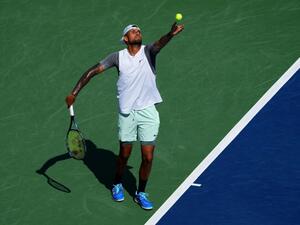 Nick Kyrgios of Australia serves during his match against Taylor Fritz of the United States during the Western & Southern Open at the Lindner Family Tennis Center on August 17, 2022 in Mason, Ohio. Dylan Buell/Getty Images/AFP (Photo by Dylan Buell / GETTY IMAGES NORTH AMERICA / Getty Images via AFP)