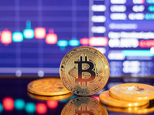 أسعار العملات الرقمية: البيتكوين متمسك بمستوى الـ 23 ألف دولار