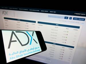 سوق أبوظبي للأوراق المالية يوقع اتفاقية مشاركة بيانات مع "تريدينج فيو" العالمية