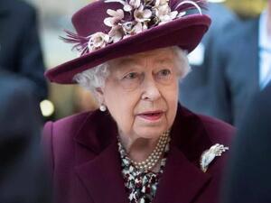 وداعا إليزابيث.. وداعا حارسة معبد الديمقراطية