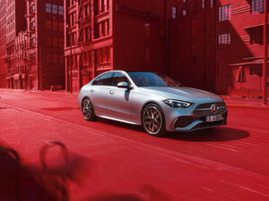 Unlock Exclusive Benefits with the All-New C-Class at Mercedes-Benz Oman
