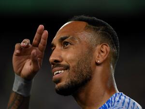 Gabonese midfielder Pierre-Emerick Aubameyang gestures before the start of the friendly football match between FC Barcelona and Manchester City, at the Camp Nou stadium in Barcelona on August 24, 2022. (Photo by Josep LAGO / AFP)
