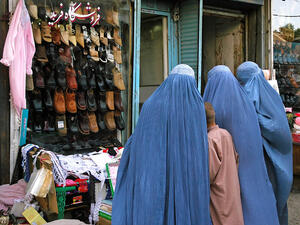 Soaring Prices Burn Afghans' Pockets in Taliban Era