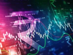 India: Stock Market Trades in Green, Sensex Up 388 Points