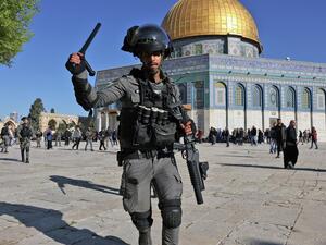 باحات المسجد الأقصى