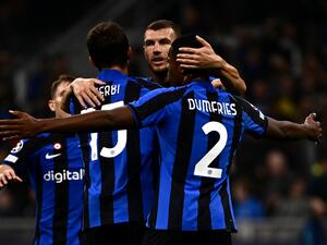 إنتر ميلان المنتشي بالفوز على برشلونة يسعى لانتشال موسمه المحلي (المصدر: أ ف ب)