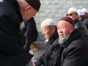 العلاقات الدولية بين المصالح والعقائد