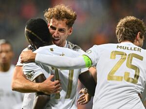 بايرن ميونخ إلى دور الـ 16 (المصدر: أ ف ب)