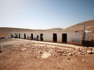 مدرسة رأس التين تشكو إرهاب مستوطنين إسرائيليين