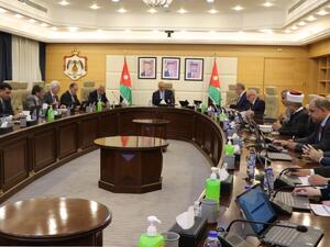 جلسة مجلس الوزراء الأردني برئاسة الدكتور بشر الخصاونه