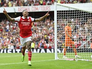 Arsenal's Brazilian forward Gabriel Jesus celebrates after scoring his team third goal during a club friendly football match between Arsenal and Sevilla at the Emirates Stadium in London on July 30, 2022. (Photo by JUSTIN TALLIS / AFP)