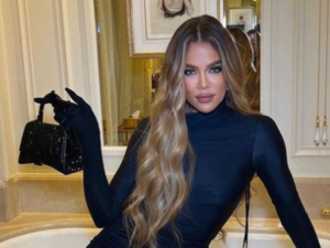 Khloe Kardashian Gets Face Tumor Removed