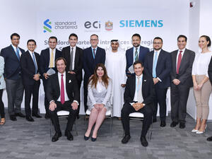 ستاندرد تشارترد يقدم أول برنامج تمويل مستدام في المنطقة بالشراكة مع سيمنز والاتحاد لائتمان الصادرات