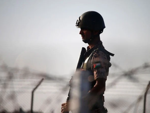 Jordanian soldier keeps watch 
