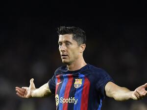 ليفاندوفسكي يخوض أول كلاسيكو غداً (المصدر: أ ف ب)