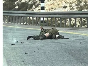 ونفذ الفلسطيني العملية قرب مستوطنة كوخاف يعقوب شمال القدس واسفرت عن اصابة مستوطن بجروح خفيفة 