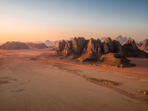 (Wadi Rum) 