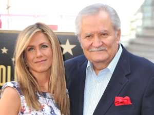Jennifer Aniston's Father Passes away 