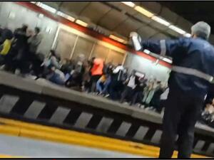  “عناصر مسلحة وإرهابية” على دراجتين ناريتين وصلت إلى سوق مركزي في مدينة إيزه وفتحت النار على المتظاهرين