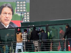 عمران خان سيلقي كلمة أمام الآلاف من أنصاره في "روالبندي".