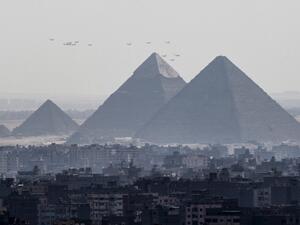 سقوط مقاتلة مصرية خلال تنفيذ عمليات تدريب (أ ف ب)