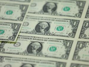 •    ديون الاردن وصلت الى مستوى 41.8 مليار دولار في العام الماضي ، ارتفاعاً من 38 مليار دولار عن العام الذي سبقه