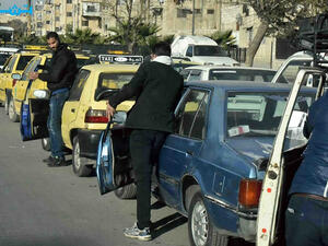 تعاني سورية من نقص حاد في مادة الوقود منذ عدة سنوات